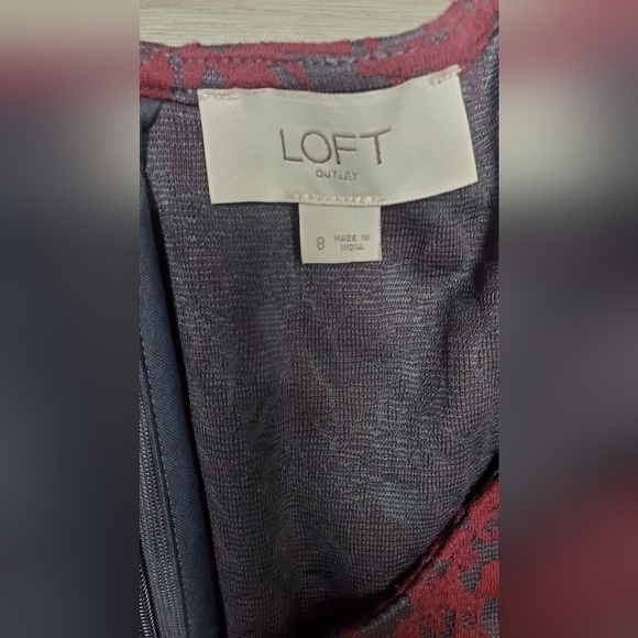 Undle Only: Loft Raised Floral Embroidered Fit & Flare Dress Size 8 - Picture 3 of 9